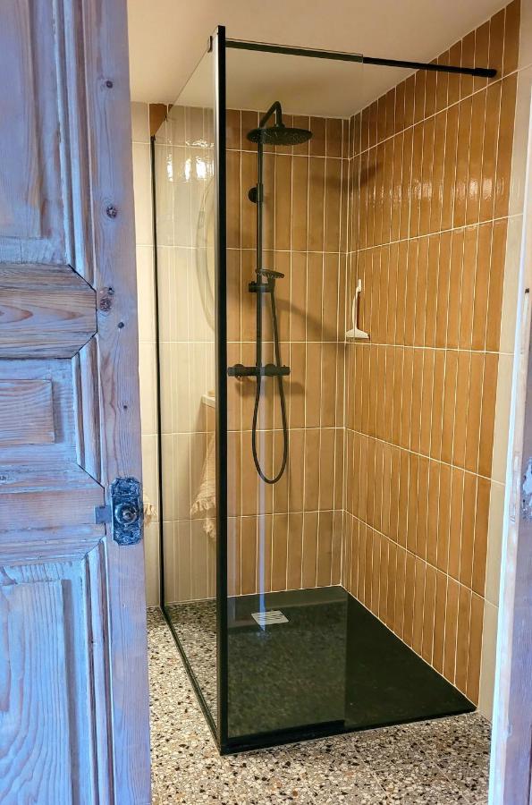 Chambre D'Hote A "Tandem House" Saint-Rambert-sur-Loire 外观 照片